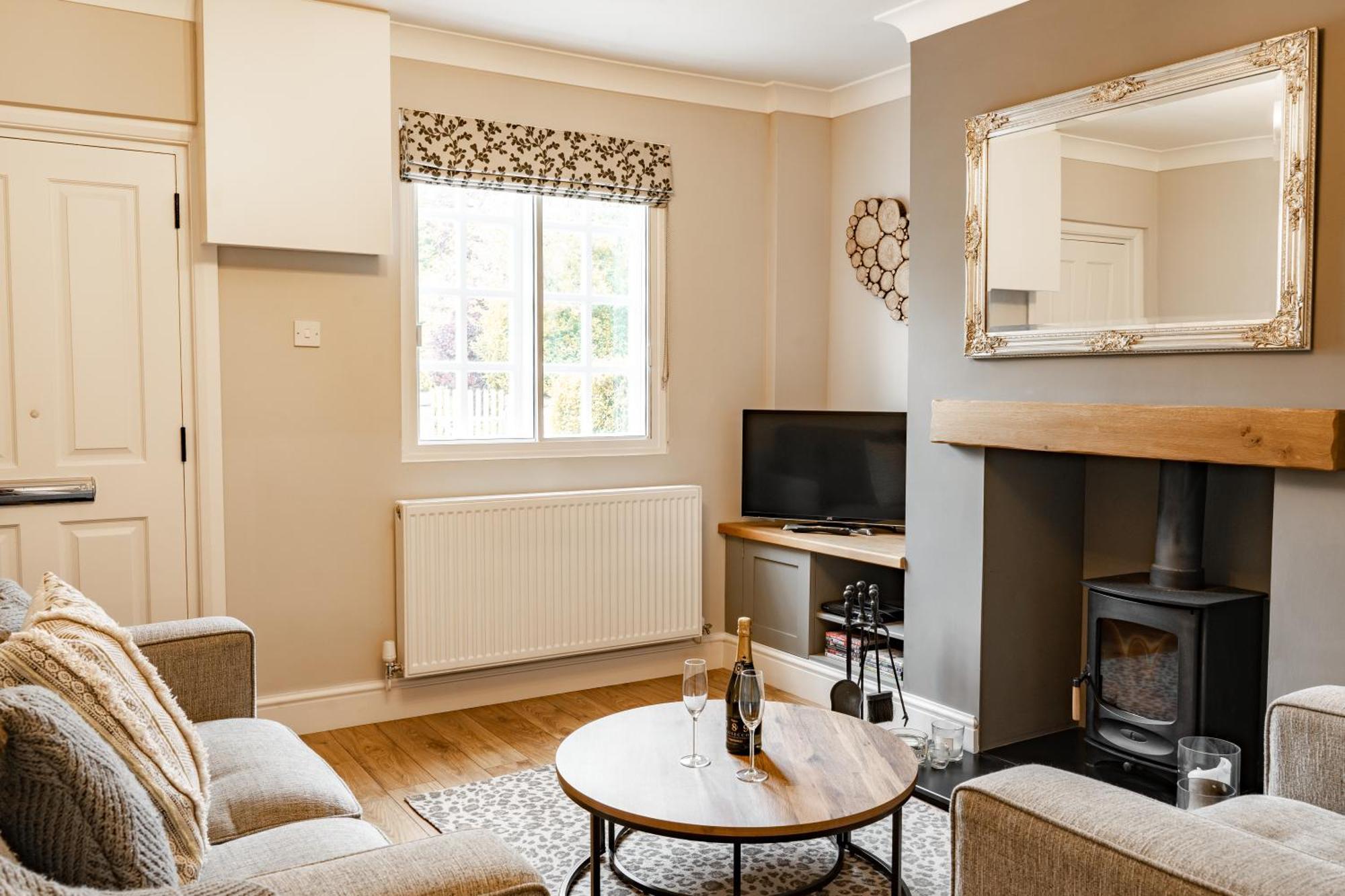 Cosy 2 Bed Cottage In Charming Village Of Christleton - For Up To 5 Esterno foto