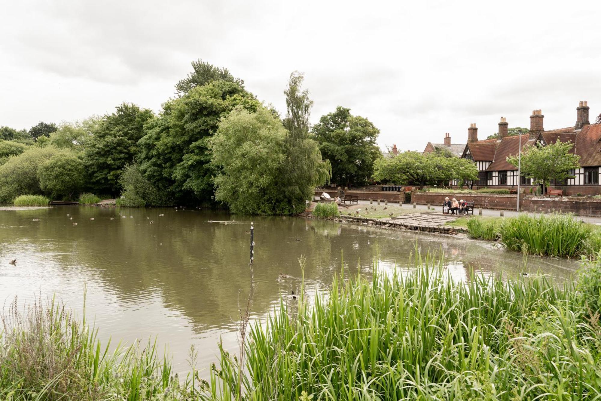 Cosy 2 Bed Cottage In Charming Village Of Christleton - For Up To 5 Esterno foto